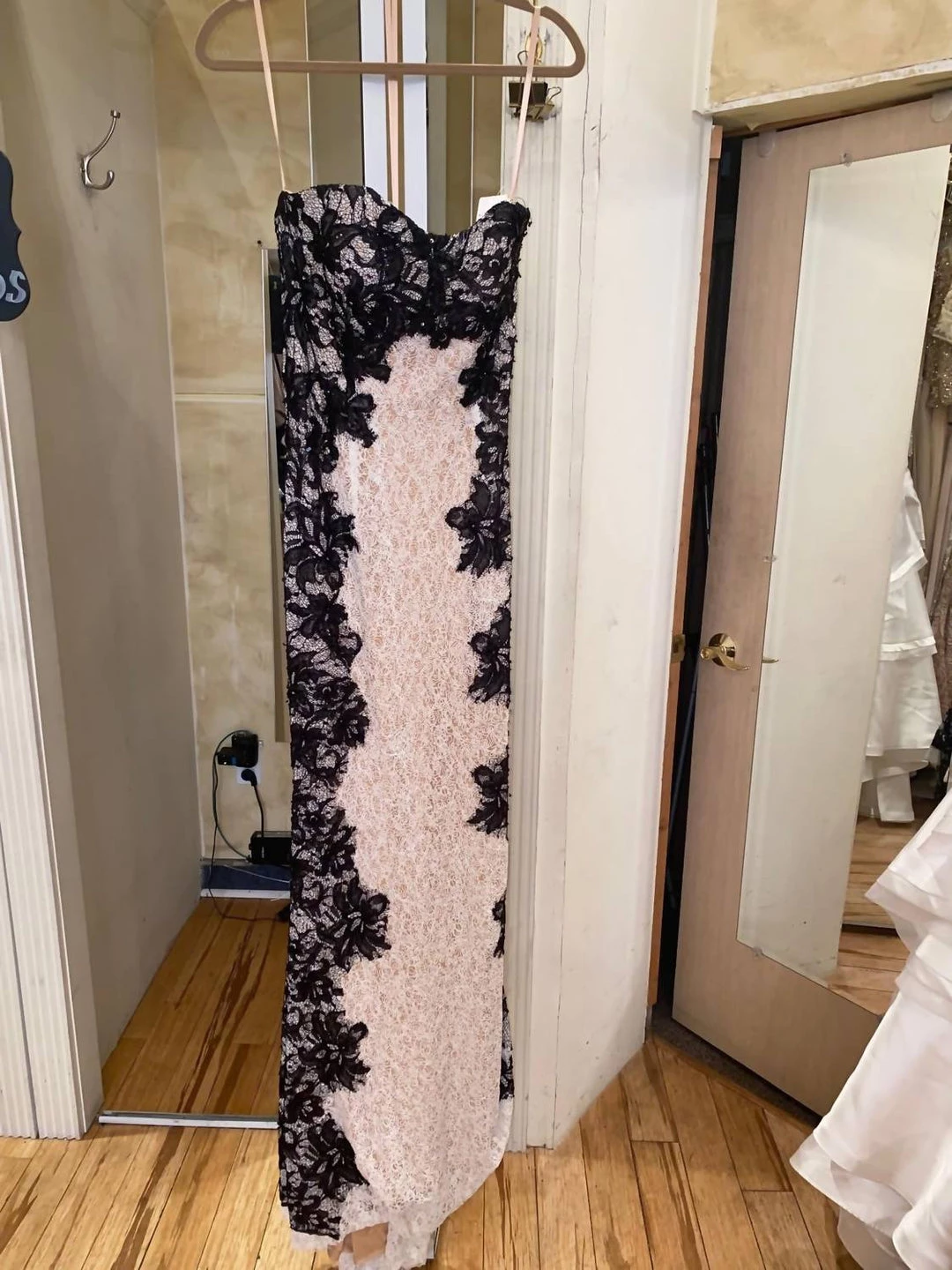 Discount ๐ฅ Jovani Strapless And Fitted ๐ Dress in Ivory/Back - ๐ฉ women ๐ 3 Discount ๐ฅ Jovani Strapless And Fitted ๐ Dress in Ivory/Back - ๐ฉ women ๐ - Image 3